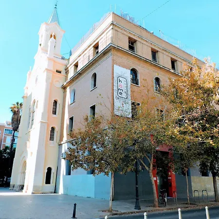 Feetup Backpackers Valencia