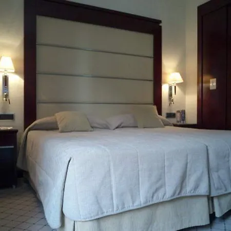 Hotel Center