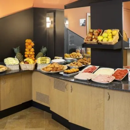 Express Ciudad De Ciencias By Ihg 3*