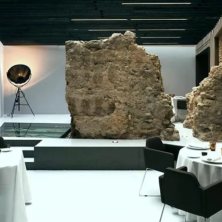 Hotel Caro 5*