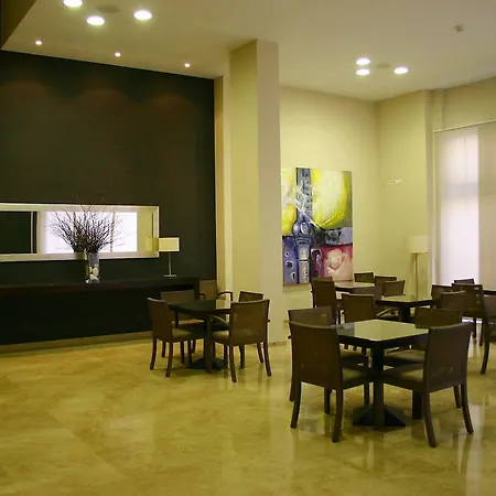 Apartment Plaza Picasso Valencia