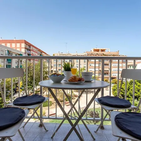 Flat Malvarrosa Zone