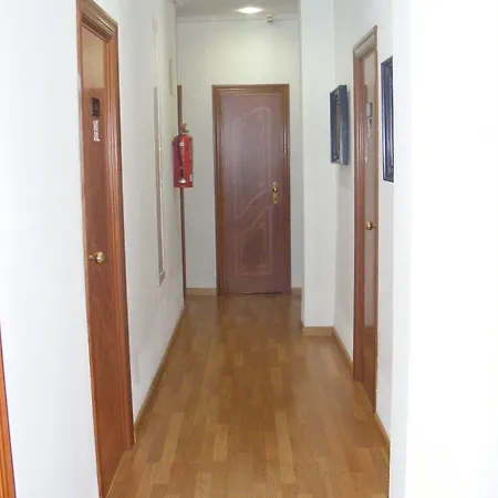 Alkazar Otel Valensiya