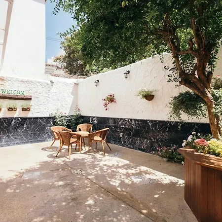 Buho House ולנסיה