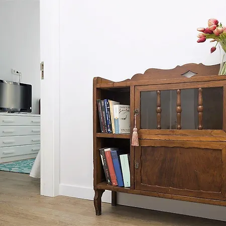 L'esplai Oda ve Kahvaltı Valensiya