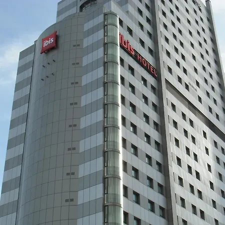 Ilunion 3 Hotel