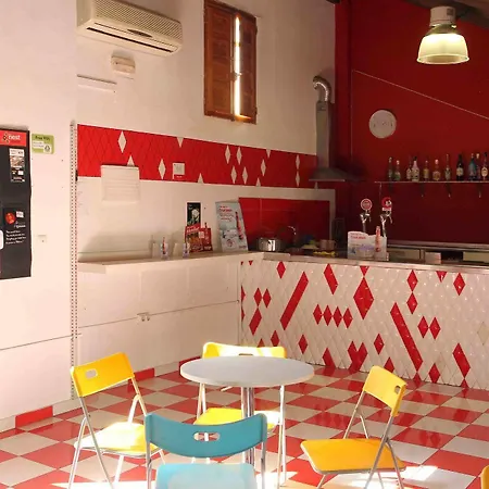 Hostel Red Nest Walencja