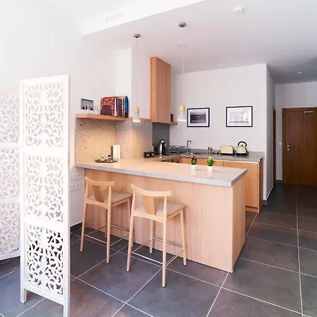 Barracart شقة فندقية 4*