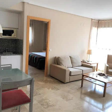 毕加索广场公寓 公寓