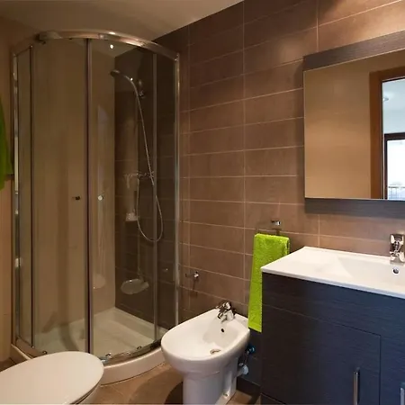 2 Bedrooms - Quadruple - 4 Adults * Walencja