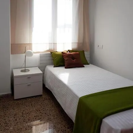 2 Bedrooms - Quadruple - 4 Adults *