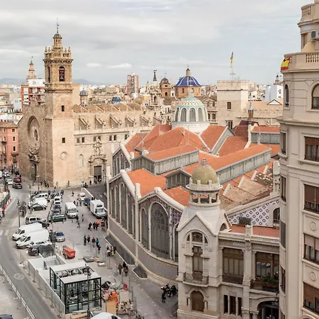 Mercado Central Rooms & Breakfast شقة