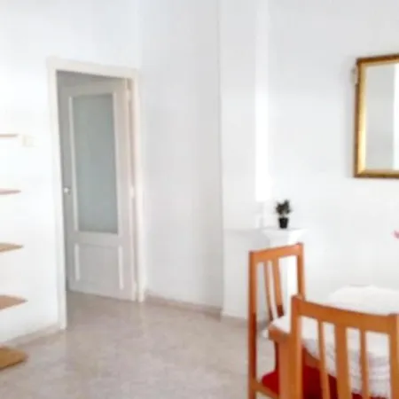 With 2 Bedrooms In Valencia, With Wifi - 5 Km From The Beach Apartman *