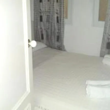 With 2 Bedrooms In Valencia, With Wifi - 5 Km From The Beach *