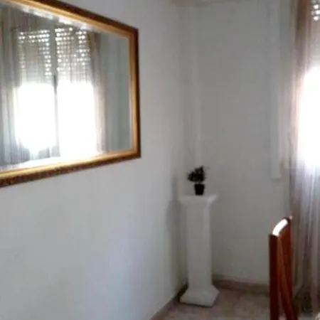 With 2 Bedrooms In Valencia, With Wifi - 5 Km From The Beach * Valencia