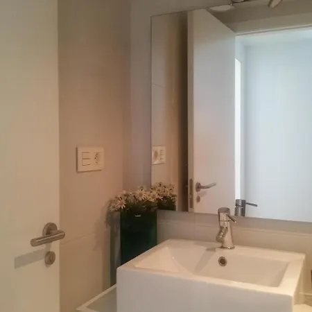 De Lujo Cerca Del Mar Apartment
