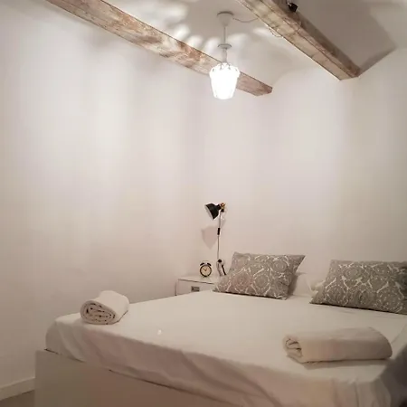 Al Pie De La Catedral Donde Nace La Ciudad Apartment Valencia