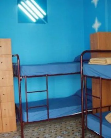 Hostal Red Nest