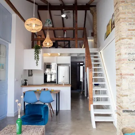 Апартаменты Florit Flats - Charming With Interior Terrace In Cabanyal Near The Beach *