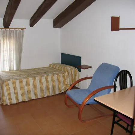 Residencia Universitaria Reuniver Burjassot Inn *