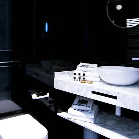 Myr Marques House 호텔 4*