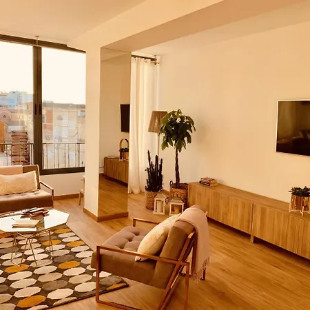 Jordana En Apartament