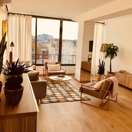 Jordana En Apartament