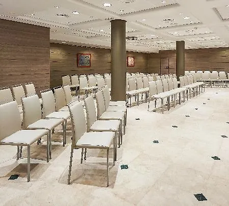 Nh Center 호텔 4*