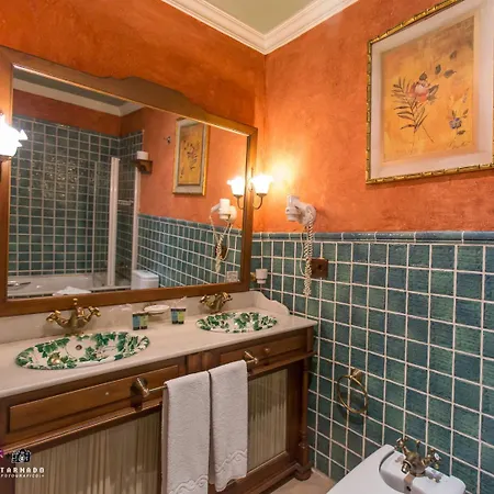 Hotel Masia De Lacy