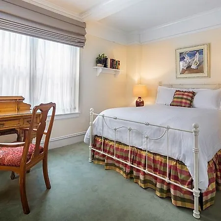 Otel Zenit
