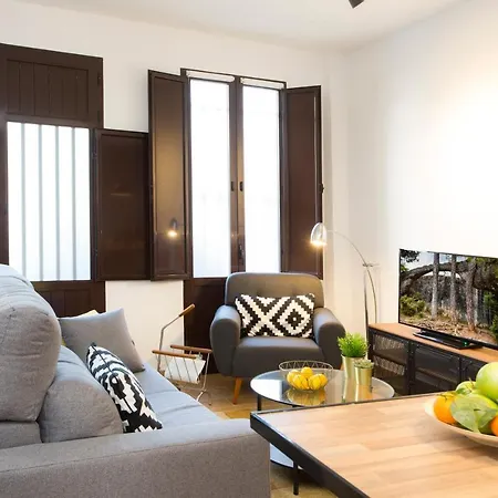 Singularstays Marina