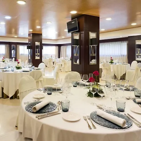 Center 4* Valencia