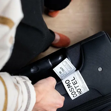 Mate Cosmo - Centre, 3* 瓦伦西亚