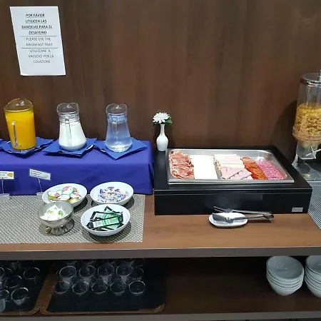 奥林匹亚大学酒店