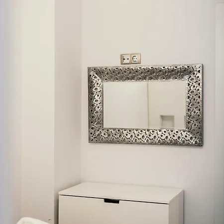 Apartment Cathedral Modern 2br, 1ba, Wifi, A\c, Balcony Valencia