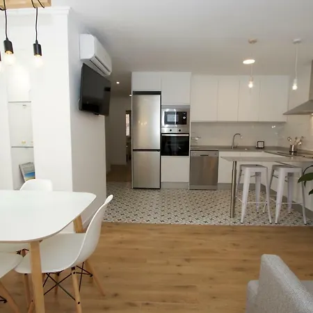 Md Poeta Andres Cabrelles Appartement Valence