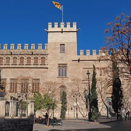 Mom La Punta ゲストハウス