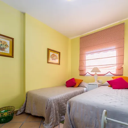 בית נופש Travel Habitat Casa Perellonet *