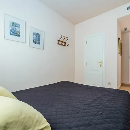 בית נופש Travel Habitat Casa Perellonet *