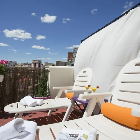 Apartment Singularstays Plaza Del Mercado Valencia