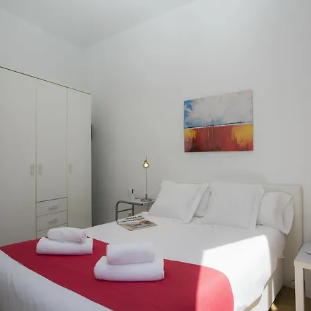 Apartment Singularstays Plaza Del Mercado