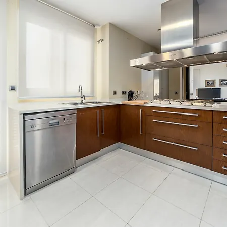 Apartmán Travel Habitat Atico Ciutat Vella.