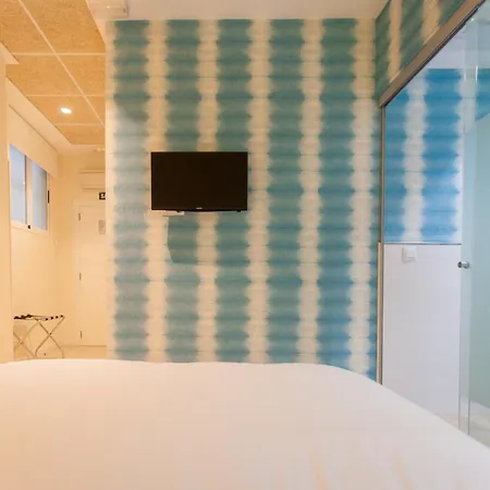 Casa de hóspedes Host & 4*