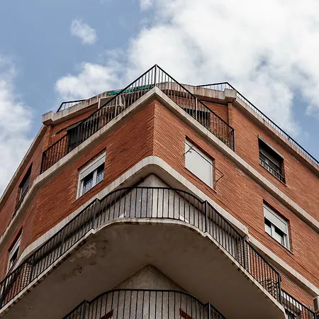 Travel Habitat Atico Ciutat Vella. * Walencja