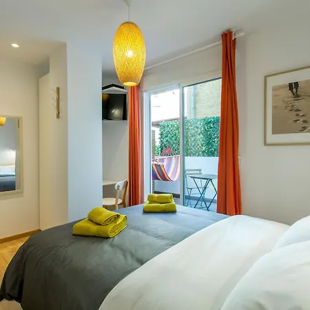 Garden Bed & Breakfast 4*