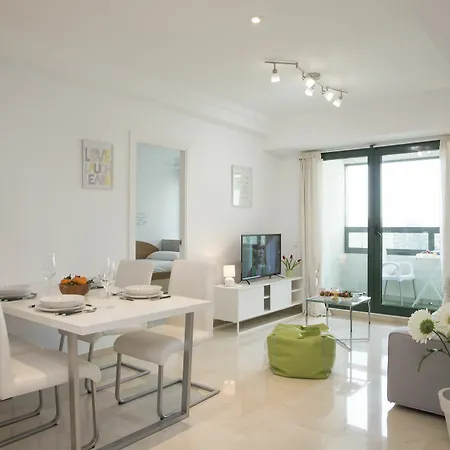 Singularstays Alameda Апартаменты *