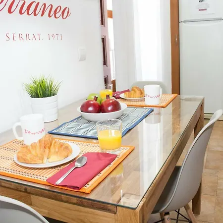 Апартаменты Living - Merced Валенсия