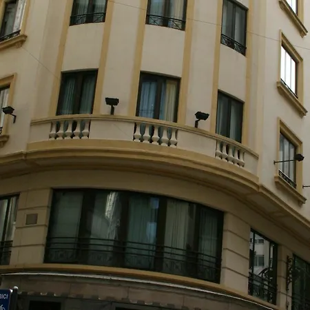Catalonia Excelsior Valensiya