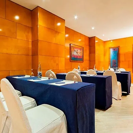 Otel Villacarlos