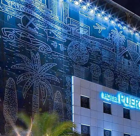 Hotel Silken Puerta